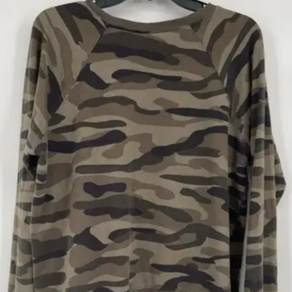 TORRID LEOPARD GRAPHIC CAMO PULLOVER SWEATSHIRT Plus Size: 2
